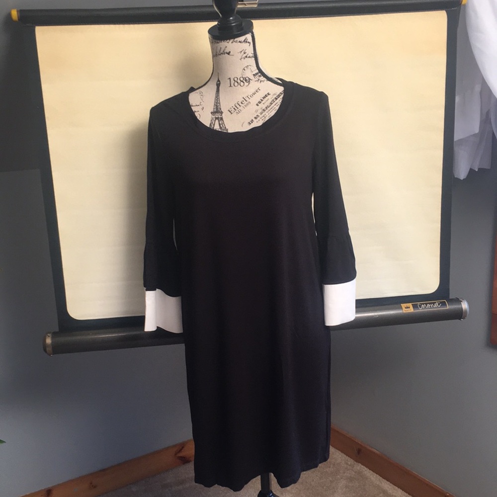 Jane and Delancey Casual Black Dress, size Medium